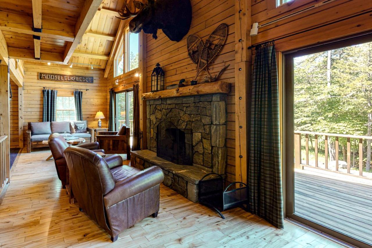 Mooseleuk Lodge The Highlands Exterior foto